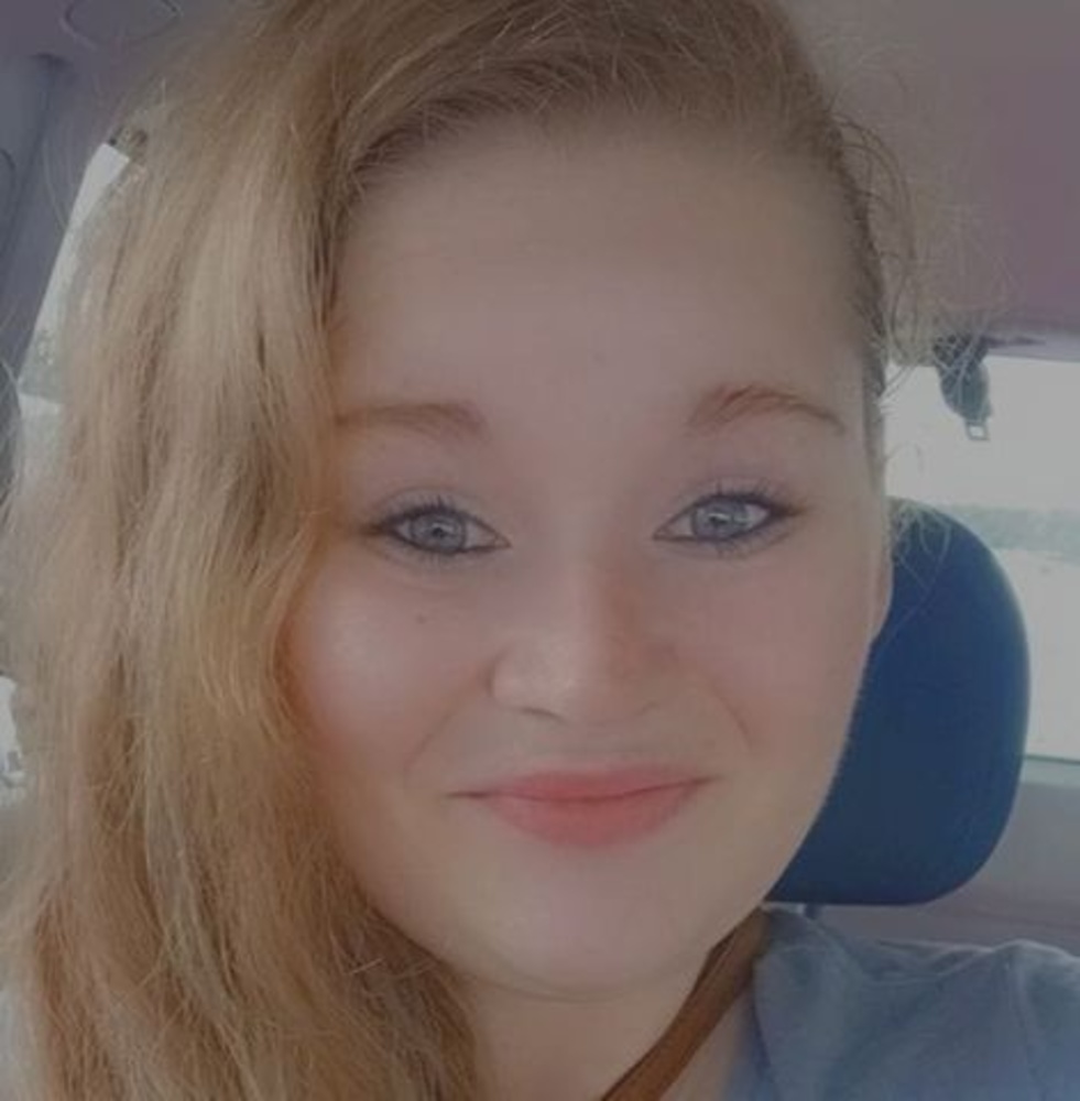 Meet your Posher, Leeanna